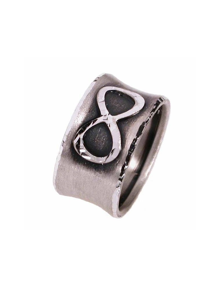 anillo de plata de la vendimia con el símbolo de infinito